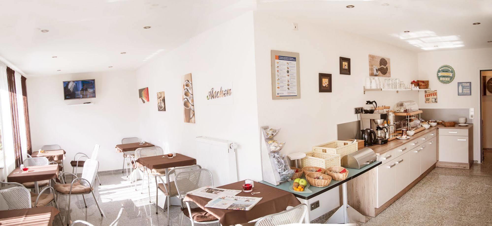אאכן Hotel Platinium מראה חיצוני תמונה